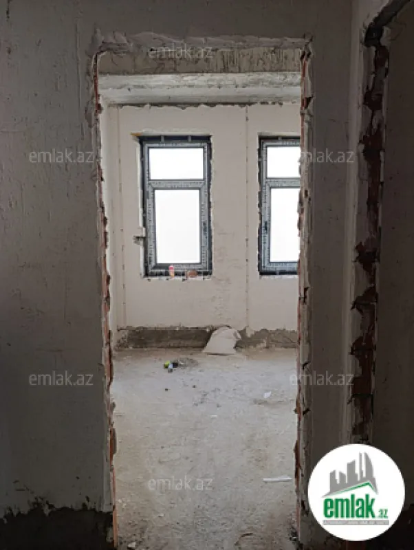 Satılır 3 otaqlı yeni tikili 125 m²