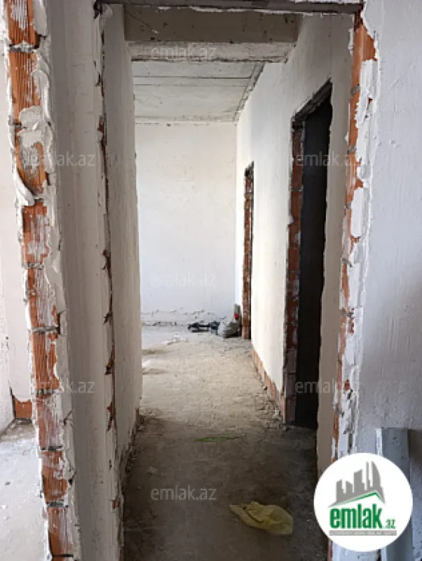 Satılır 3 otaqlı yeni tikili 125 m²