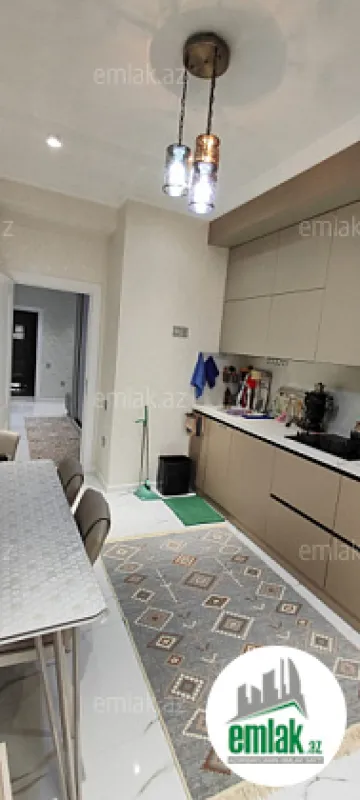Satılır 3 otaqlı yeni tikili 115 m²