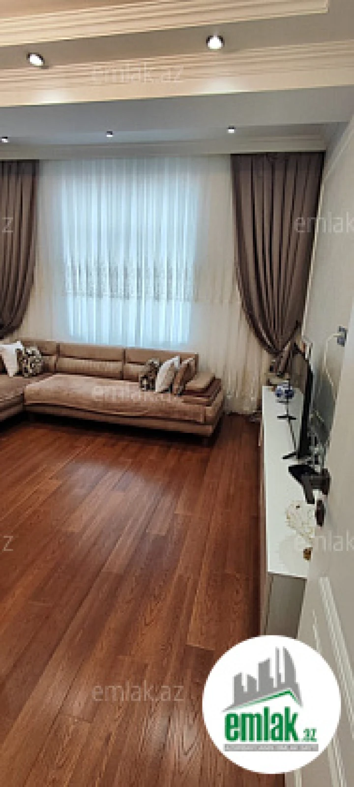 Satılır 3 otaqlı yeni tikili 115 m²