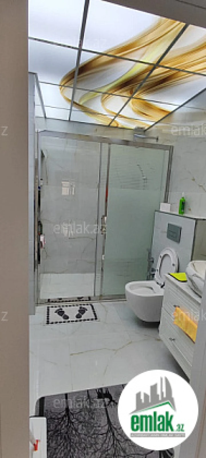 Satılır 3 otaqlı yeni tikili 115 m²