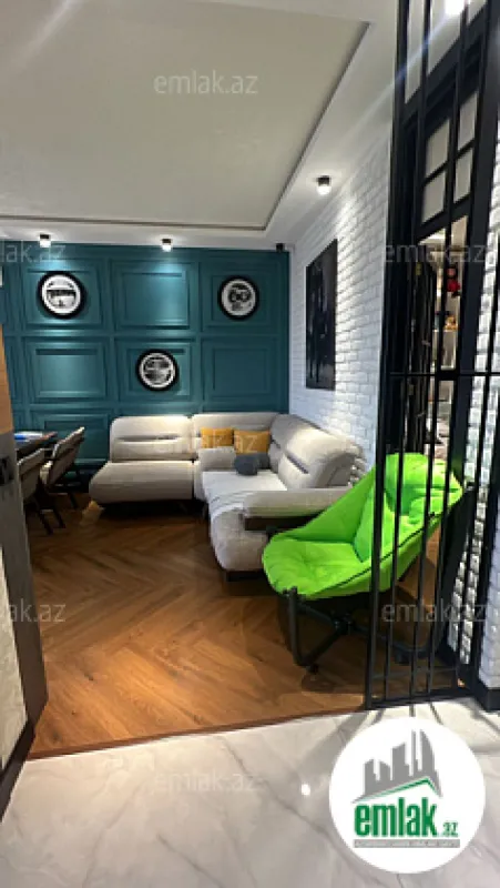 Satılır 3 otaqlı yeni tikili 75.5 m²