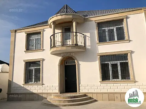 Satılır 6 otaqlı həyət evi 220 m² — Bakı 6 otaq 220.00 m²