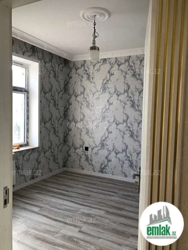 Satılır 6 otaqlı həyət evi 220 m²
