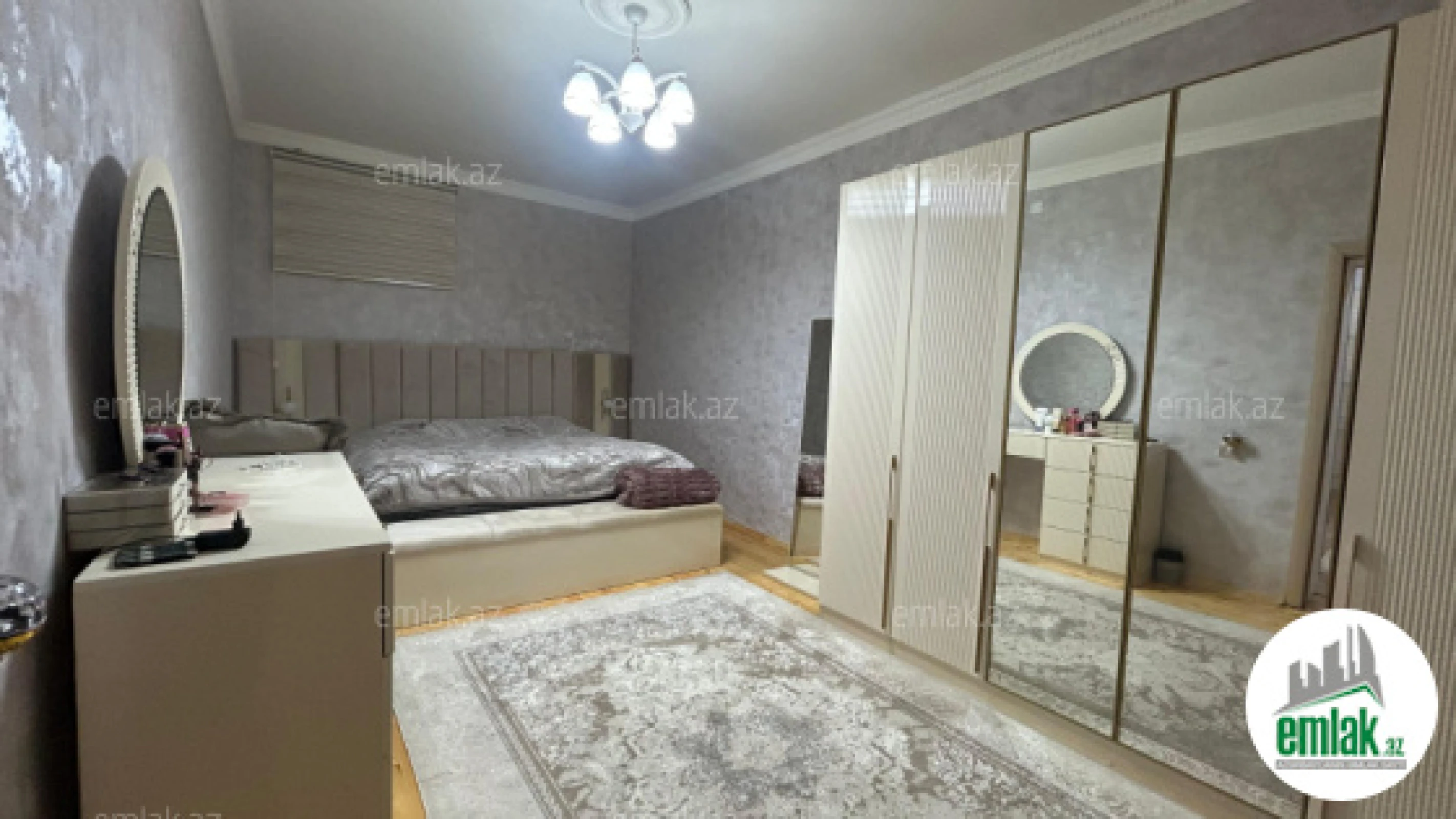 Satılır 3 otaqlı köhnə tikili 110 m²