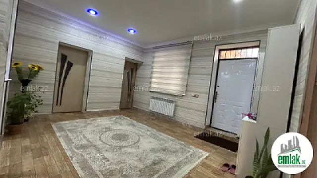 Satılır 3 otaqlı köhnə tikili 110 m²