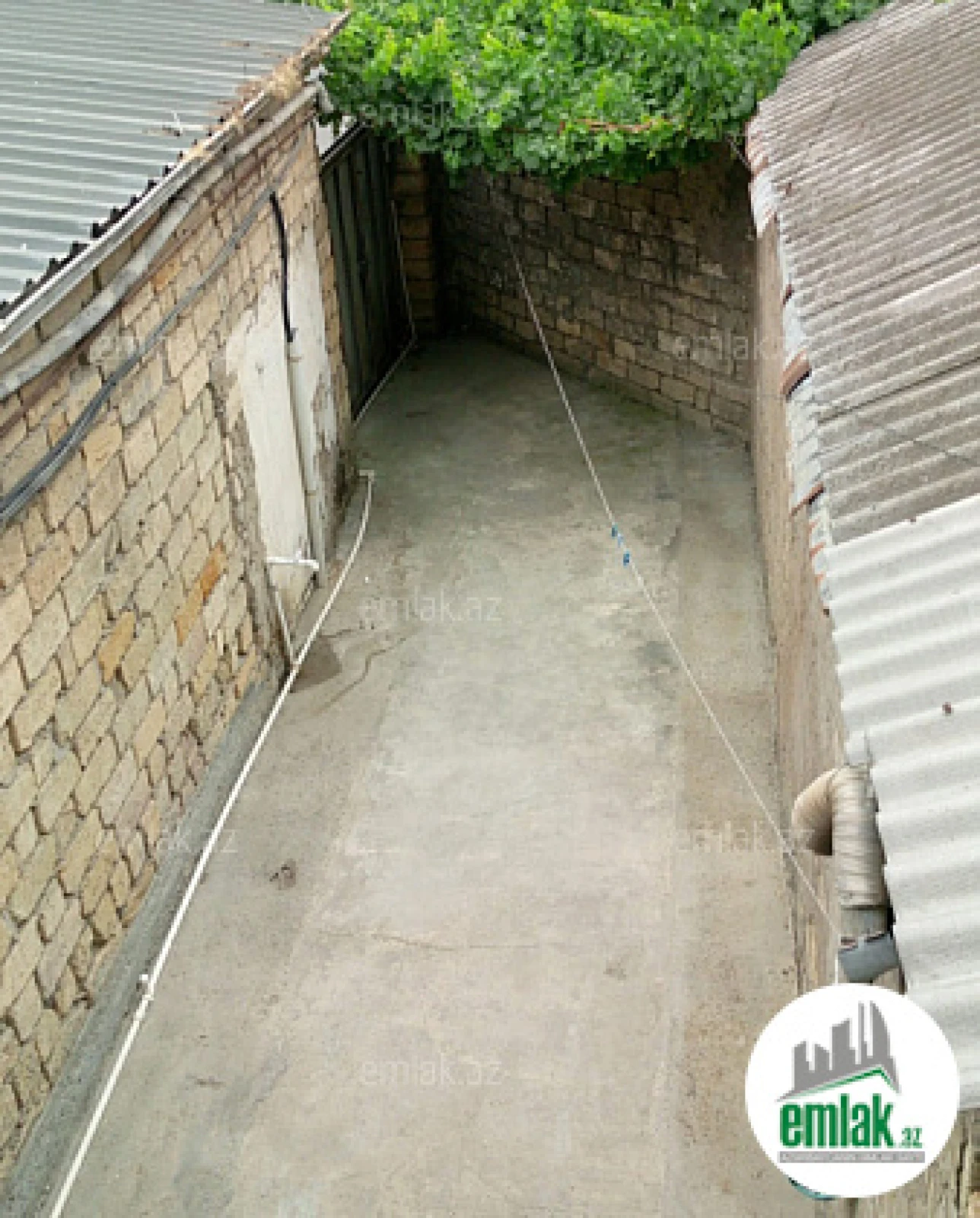 Satılır 6 otaqlı həyət evi 250 m²