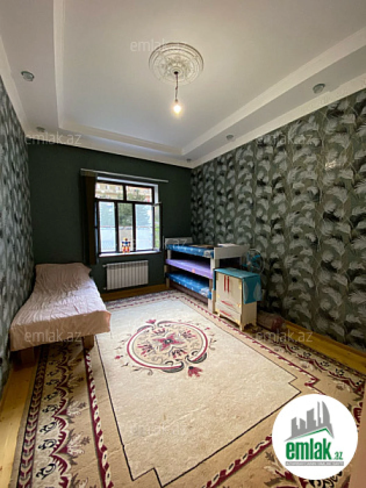Satılır 6 otaqlı həyət evi 250 m²