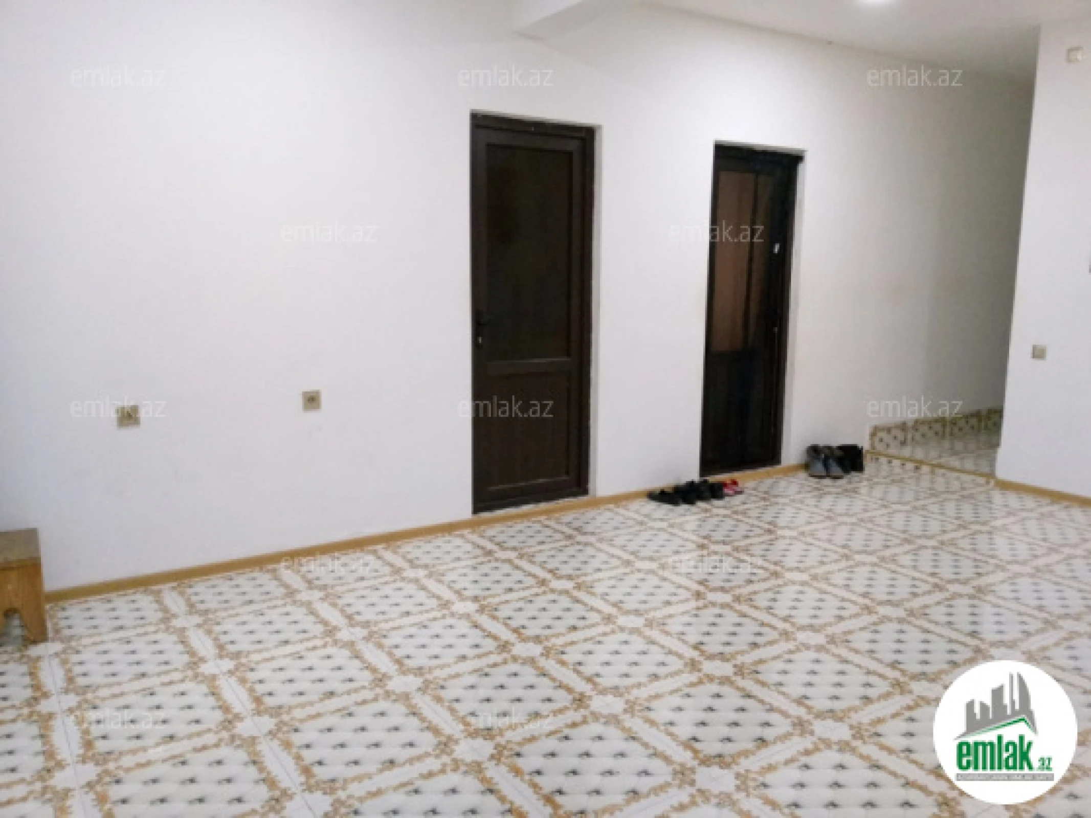 Satılır 6 otaqlı həyət evi 250 m²