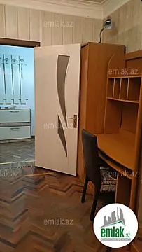 Satılır 3 otaqlı köhnə tikili 56 m²