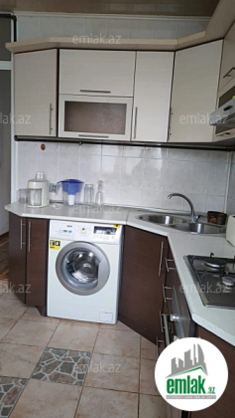 Satılır 3 otaqlı köhnə tikili 56 m²