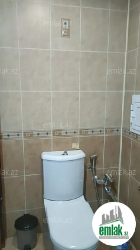 Satılır 3 otaqlı köhnə tikili 56 m²