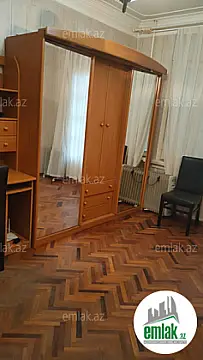 Satılır 3 otaqlı köhnə tikili 56 m²