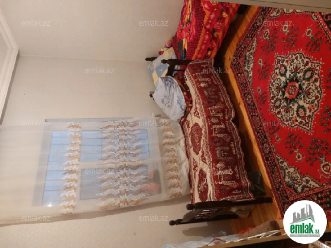 Satılır 3 otaqlı həyət evi 75 m²
