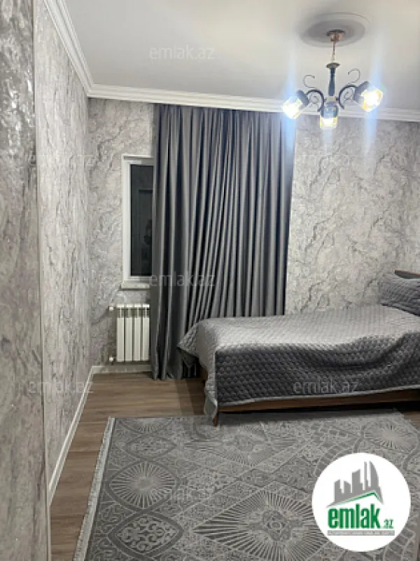 Satılır 4 otaqlı həyət evi 127 m²