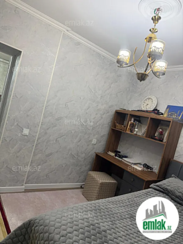 Satılır 4 otaqlı həyət evi 127 m²