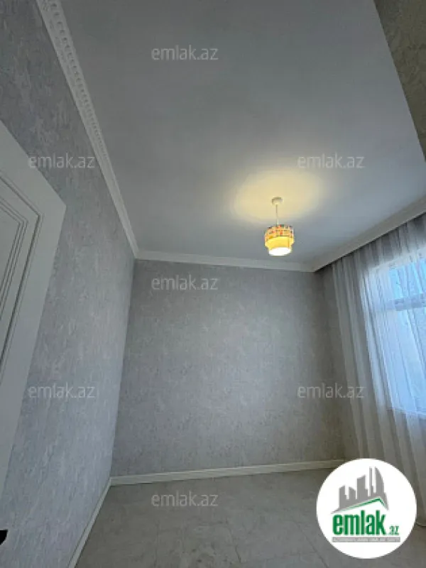 Satılır 4 otaqlı həyət evi 100 m²