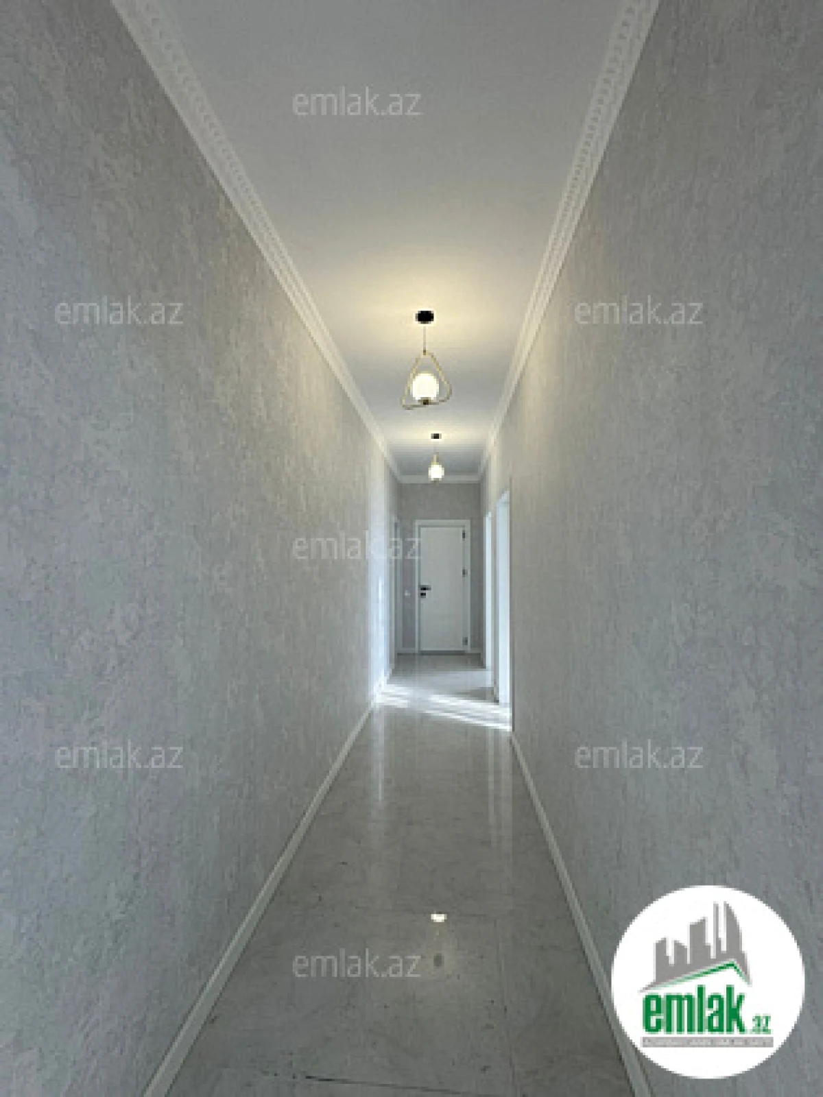 Satılır 4 otaqlı həyət evi 100 m²