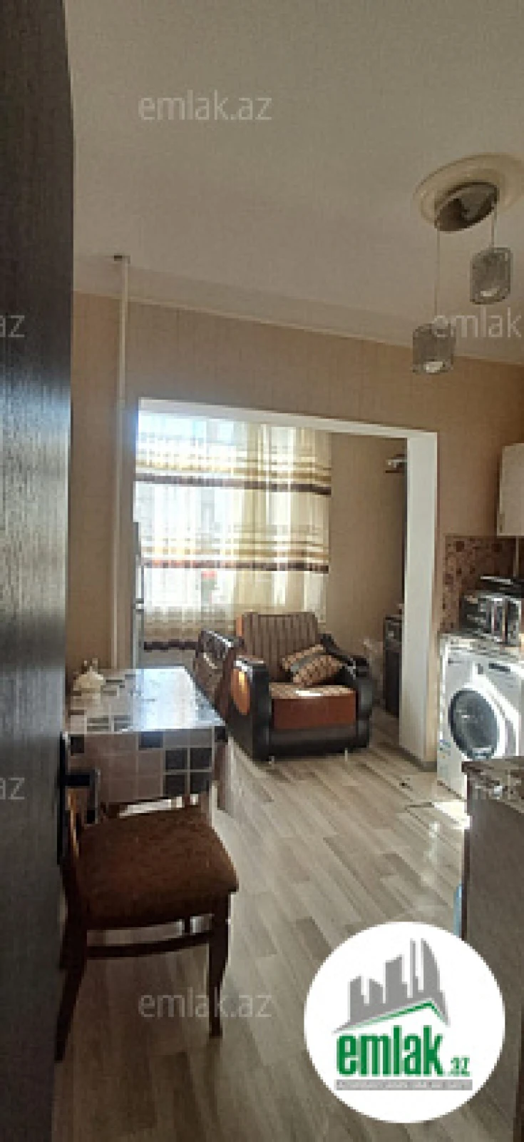 Satılır 2 otaqlı köhnə tikili 52 m²