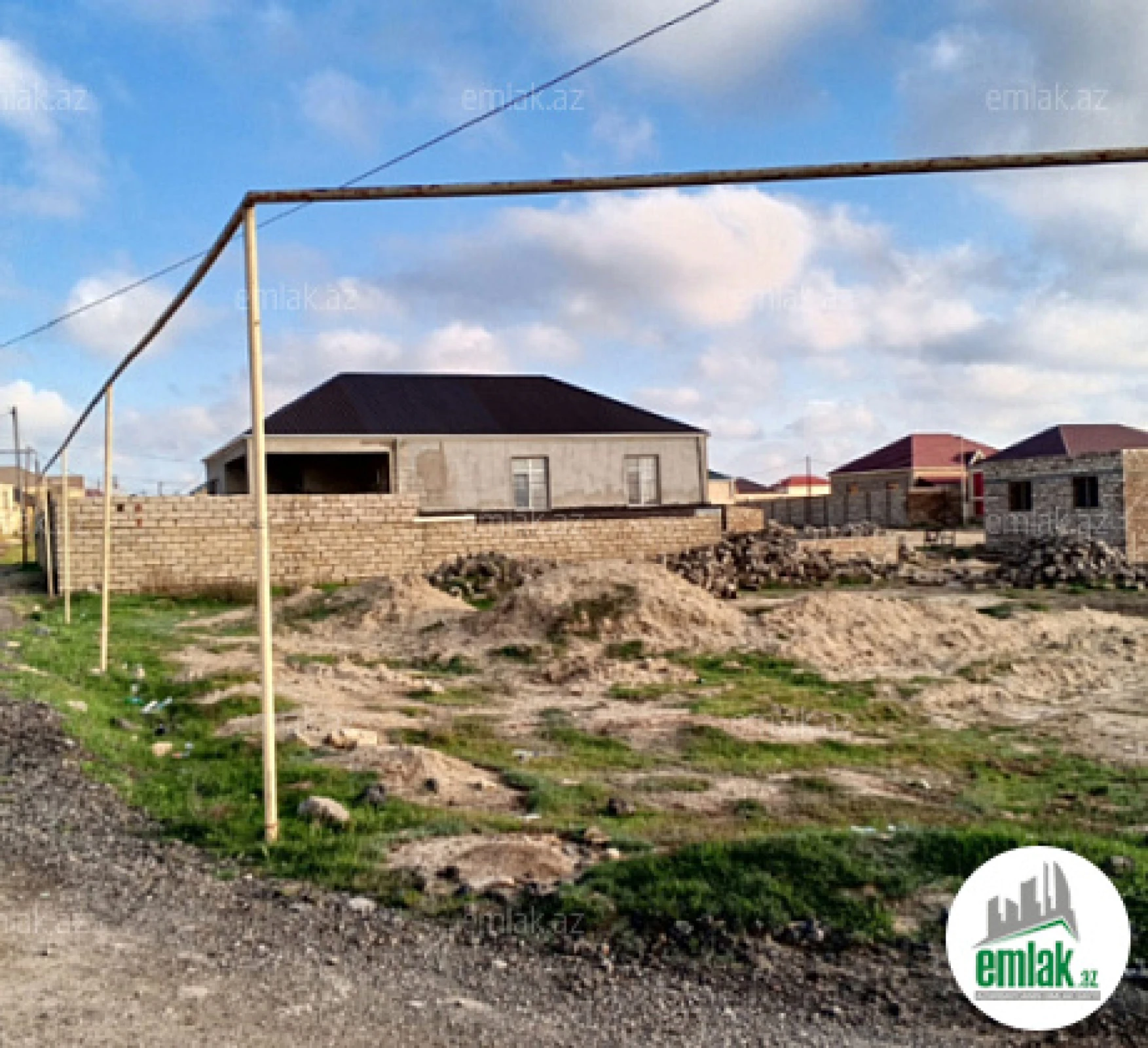 Satılır torpaq sahəsi 12 m²