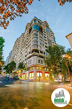 Satılır 4 otaqlı yeni tikili 244 m² — Bakı 4 otaq 244.00 m²