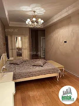 Satılır 4 otaqlı yeni tikili 244 m²