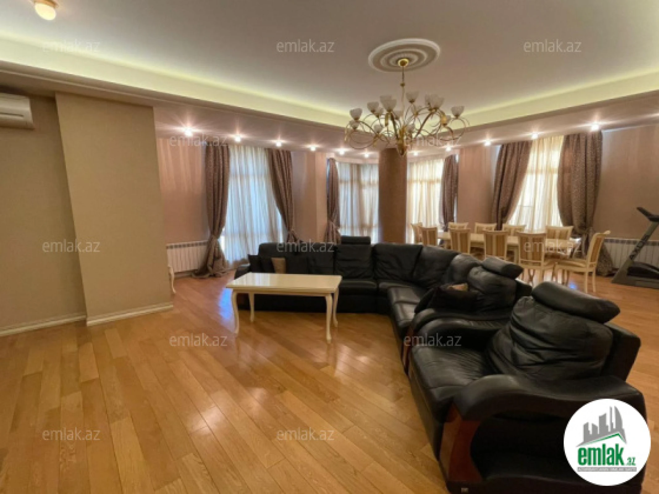 Satılır 4 otaqlı yeni tikili 244 m²