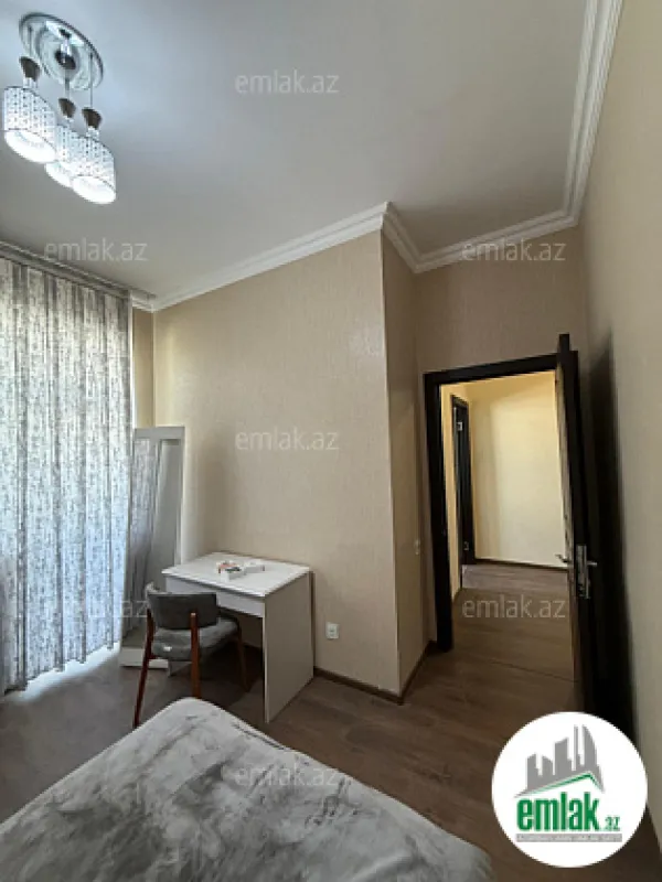 Satılır 3 otaqlı yeni tikili 70 m²