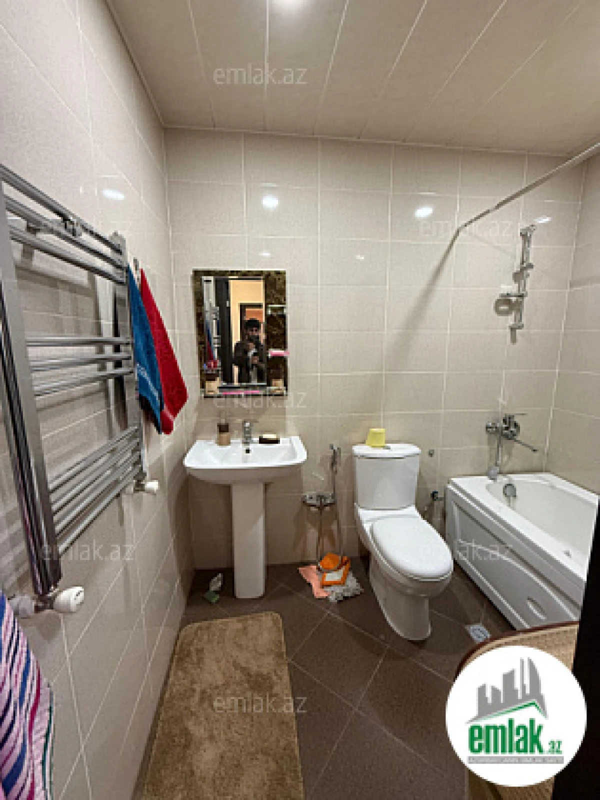 Satılır 3 otaqlı yeni tikili 70 m²