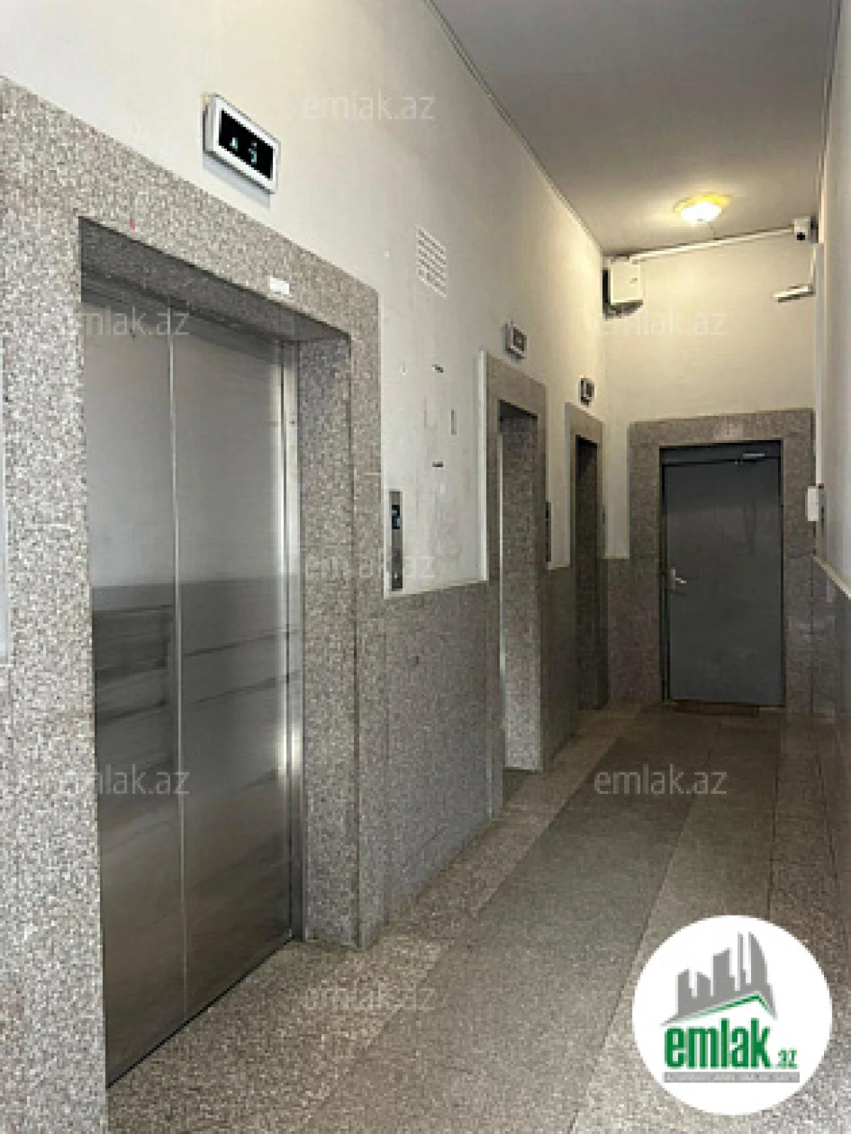 Satılır 4 otaqlı yeni tikili 146 m²