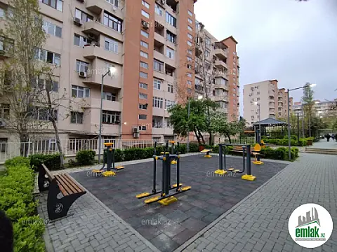 Satılır 1 otaqlı köhnə tikili 45 m² — Bakı 1 otaq 45.00 m²