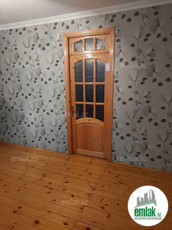 Satılır 4 otaqlı həyət evi 150 m²