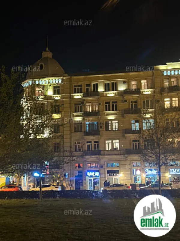 Satılır 2 otaqlı yeni tikili 78 m²