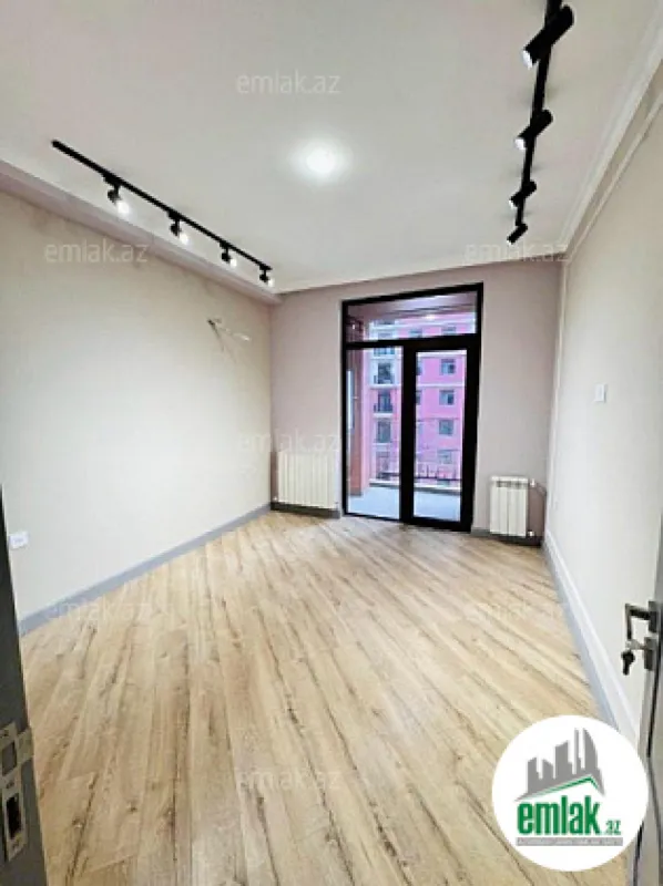 Satılır 2 otaqlı yeni tikili 64 m²