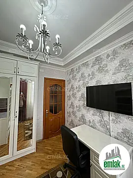 Satılır 3 otaqlı yeni tikili 80 m²