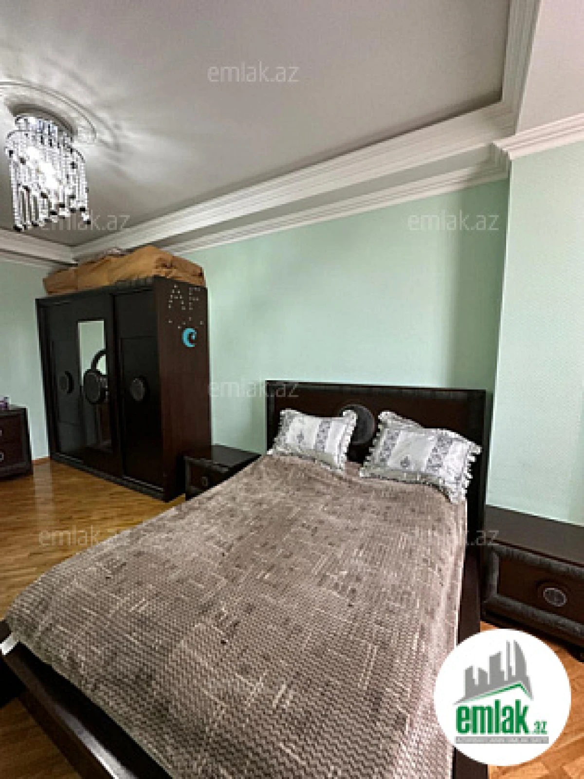 Satılır 3 otaqlı yeni tikili 80 m²