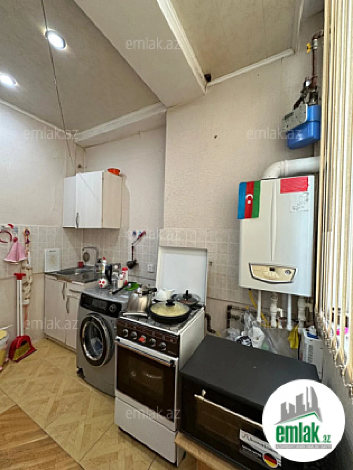Satılır 3 otaqlı yeni tikili 80 m²