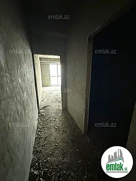 Satılır 4 otaqlı yeni tikili 200 m²