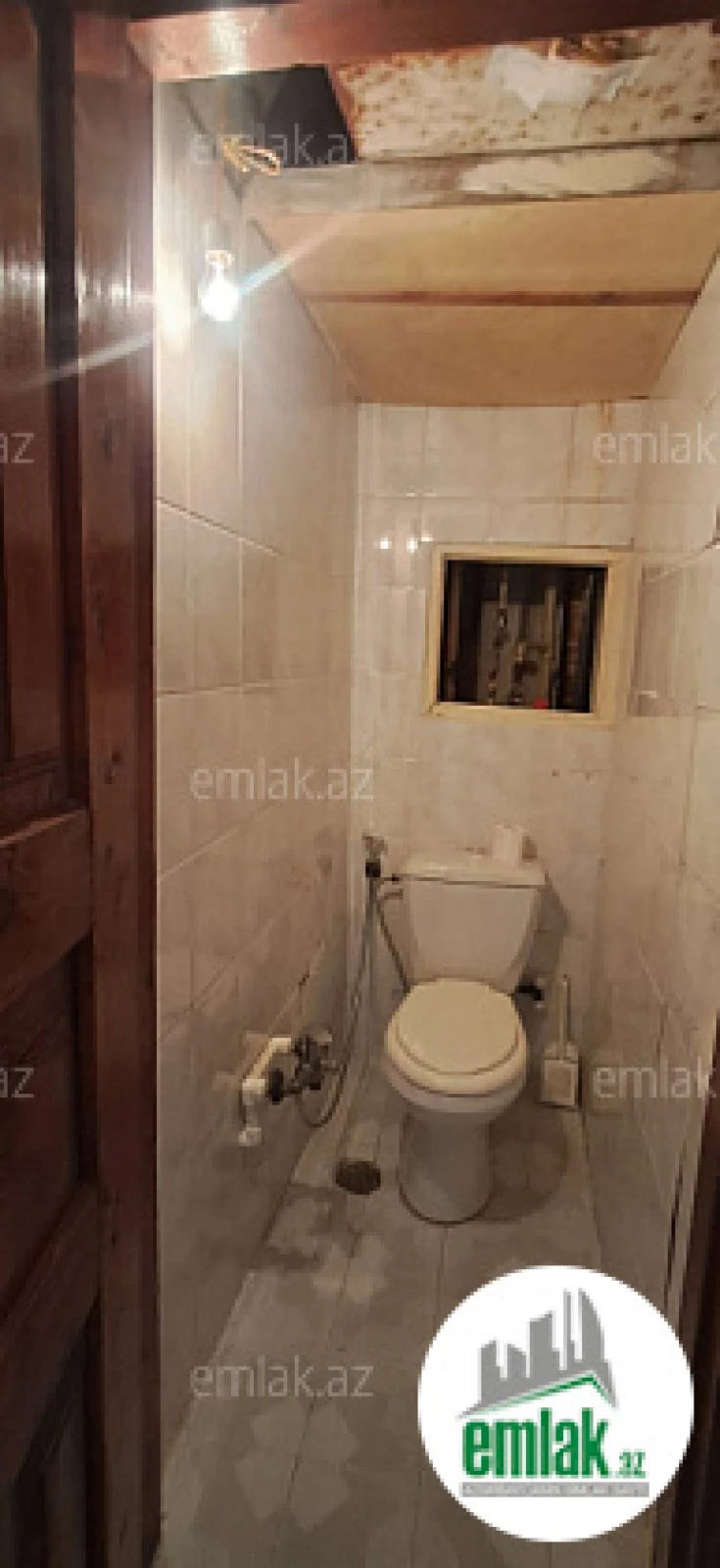 Satılır 2 otaqlı köhnə tikili 52 m²