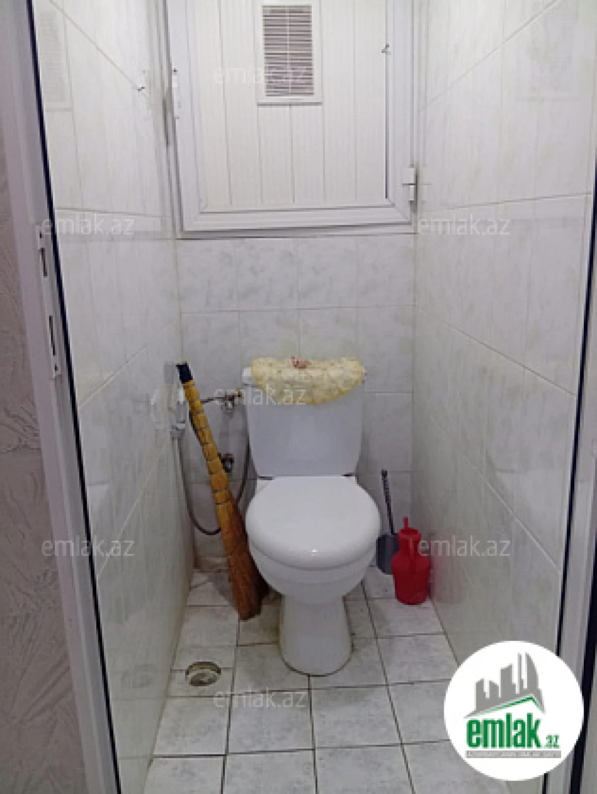 Satılır 2 otaqlı köhnə tikili 50 m²