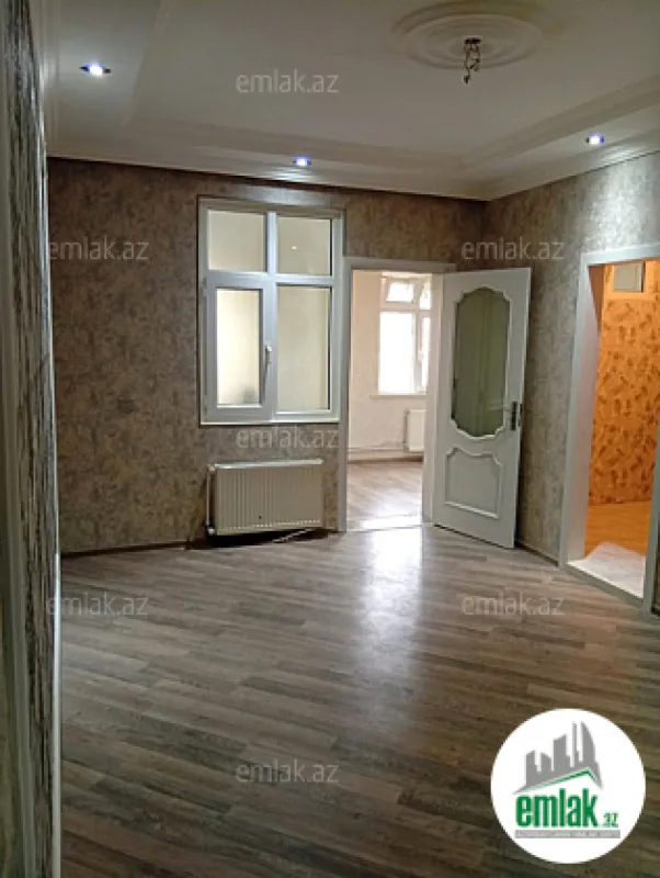 Satılır 2 otaqlı köhnə tikili 50 m²