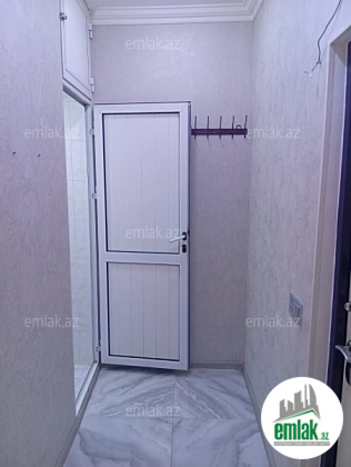 Satılır 2 otaqlı köhnə tikili 50 m²