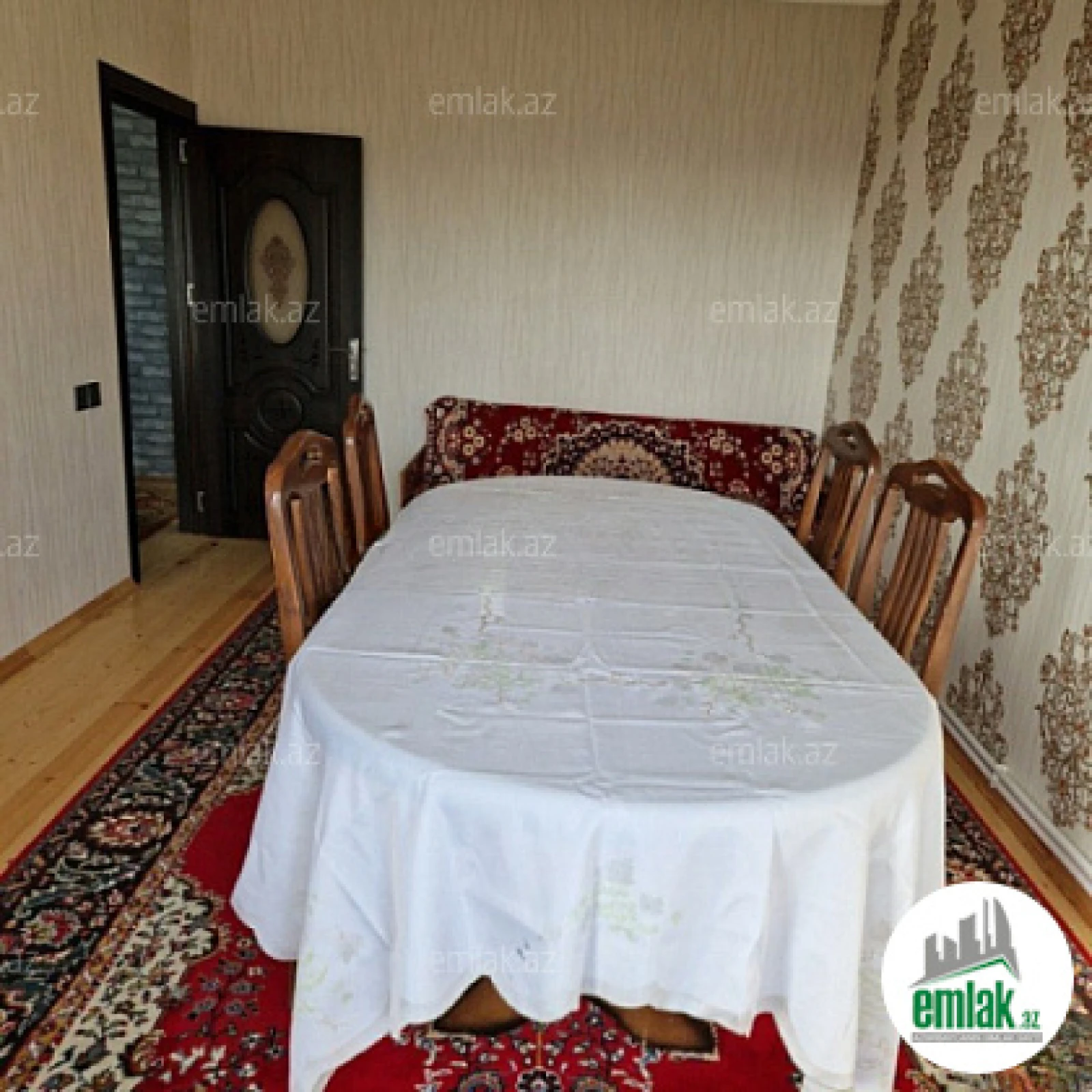 Satılır 3 otaqlı köhnə tikili 90 m²