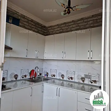 Satılır 3 otaqlı köhnə tikili 90 m²