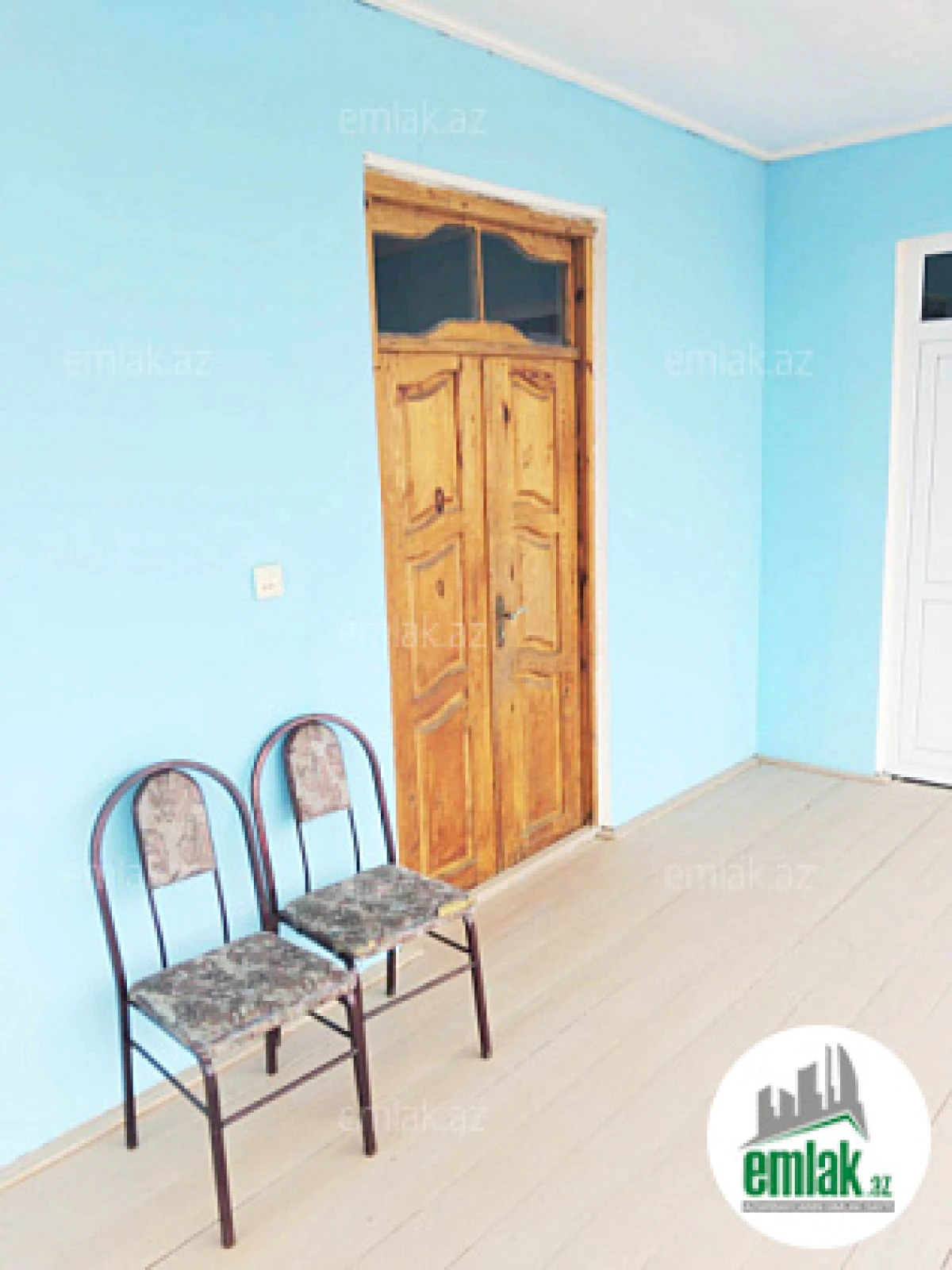 Satılır 8 otaqlı həyət evi 288 m²