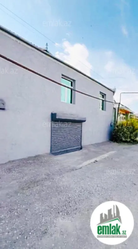 Satılır 8 otaqlı həyət evi 288 m²