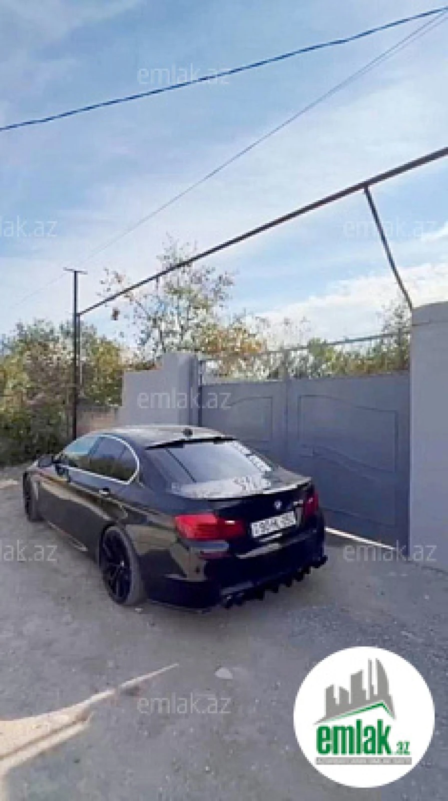 Satılır 8 otaqlı həyət evi 288 m²