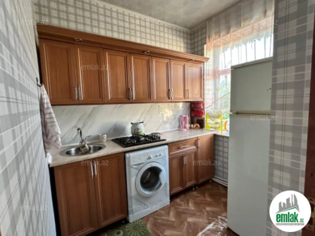 Satılır 3 otaqlı həyət evi 50 m²