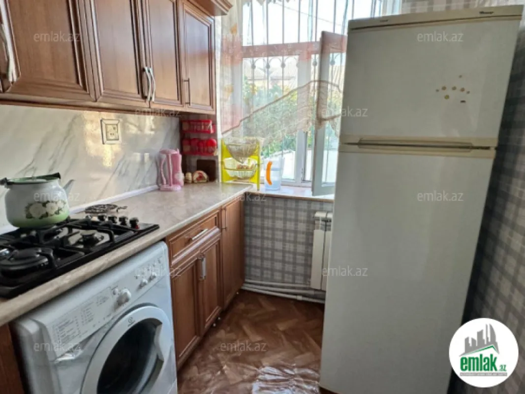 Satılır 3 otaqlı həyət evi 50 m²