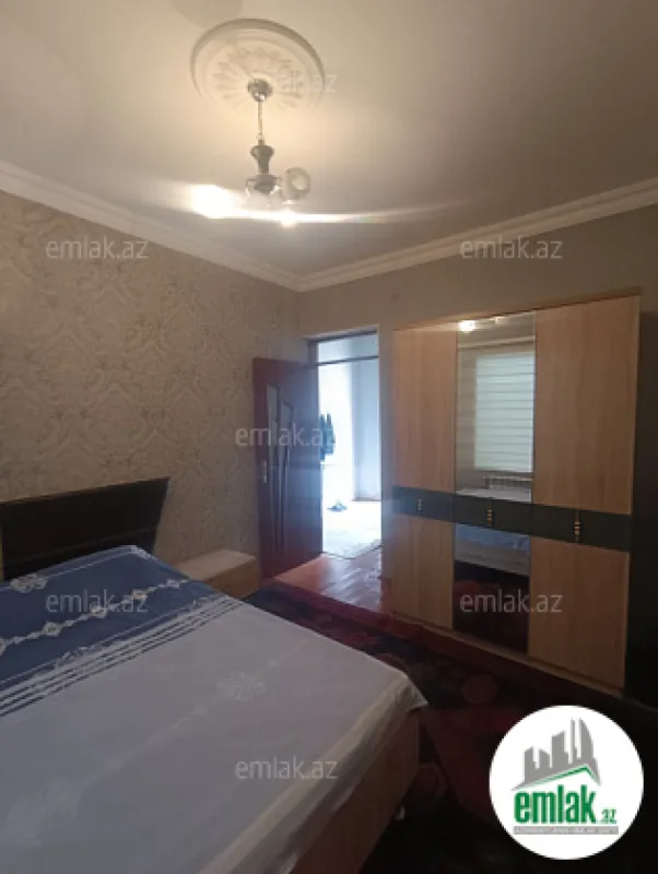 Satılır 2 otaqlı həyət evi 65 m²